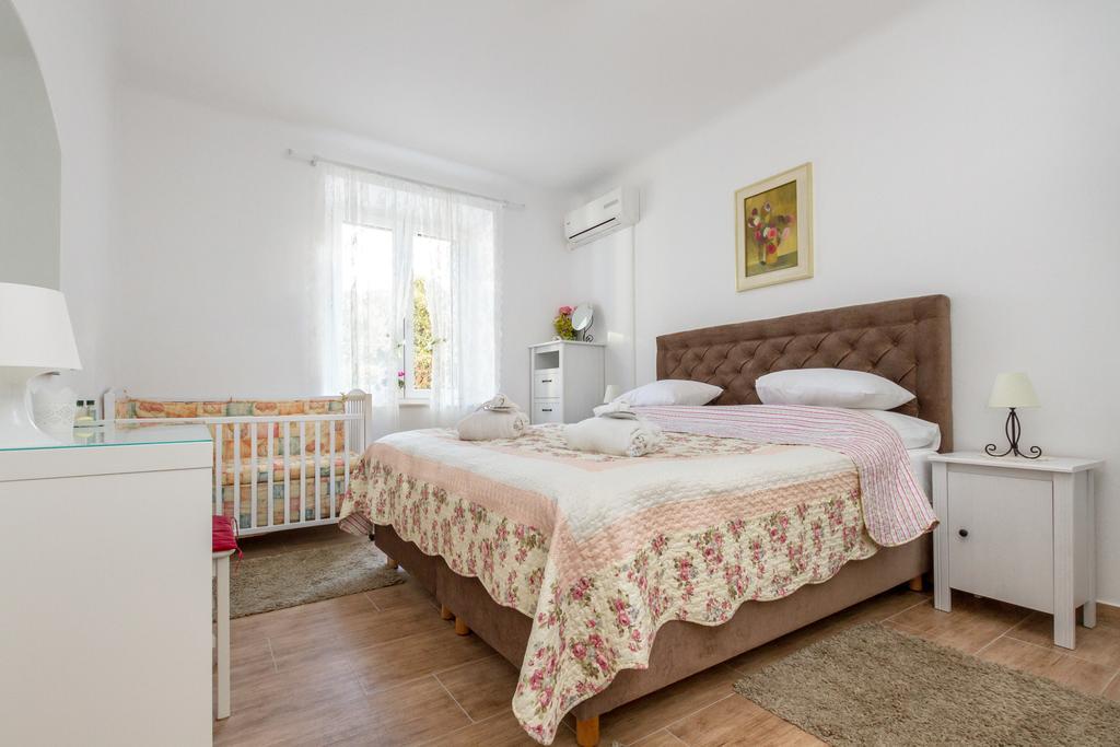 For All Seasons Apartment Split Zimmer foto